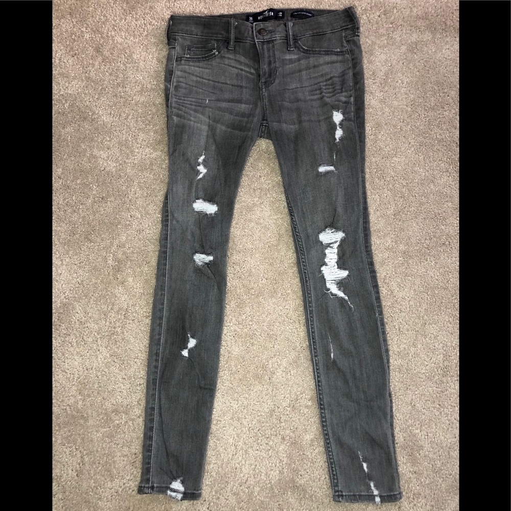 Grey distressed Jeans